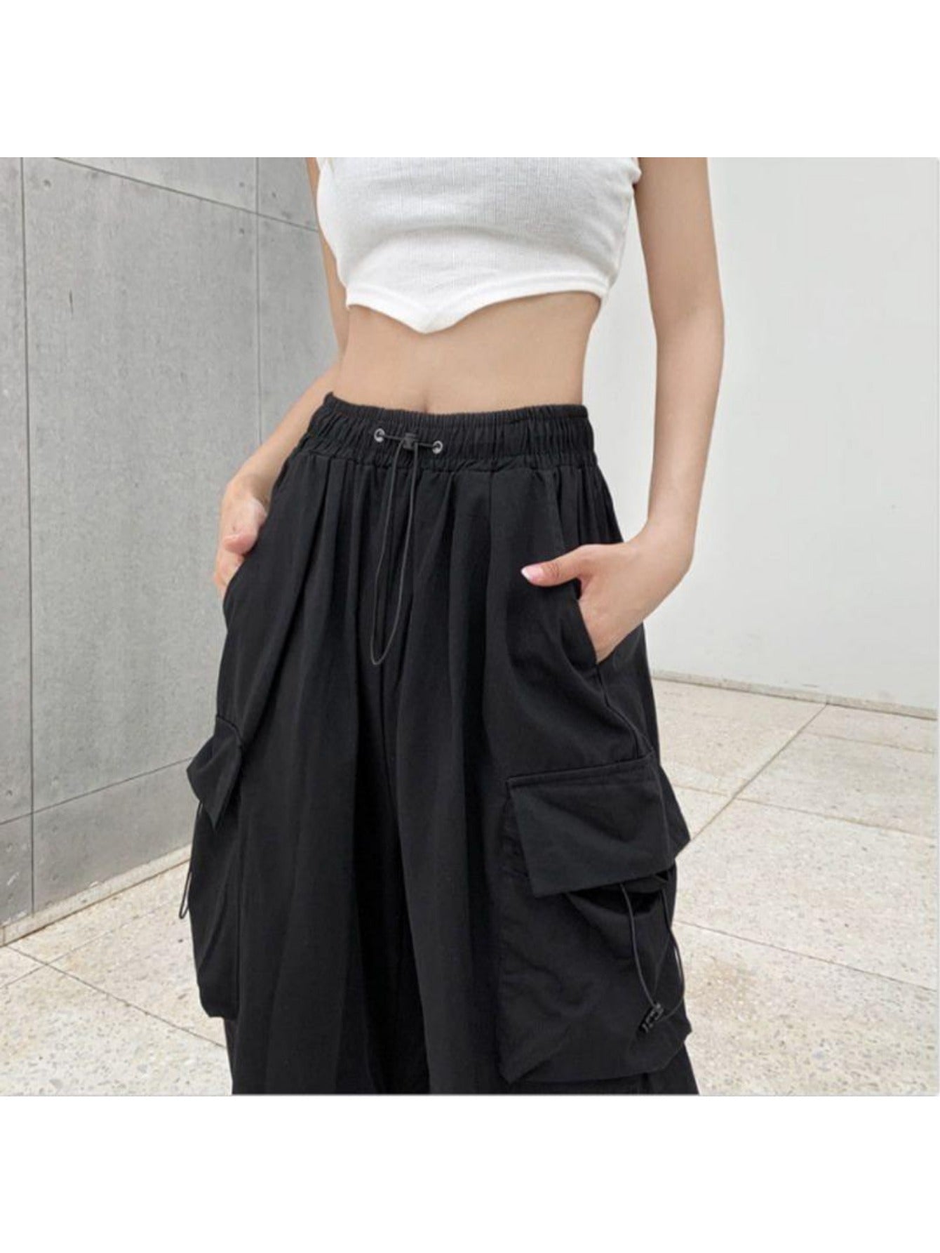 Volunoluxe Streetwear Parachute Pants – Unisex Baggy Wide-Leg Joggers & Sweatpants