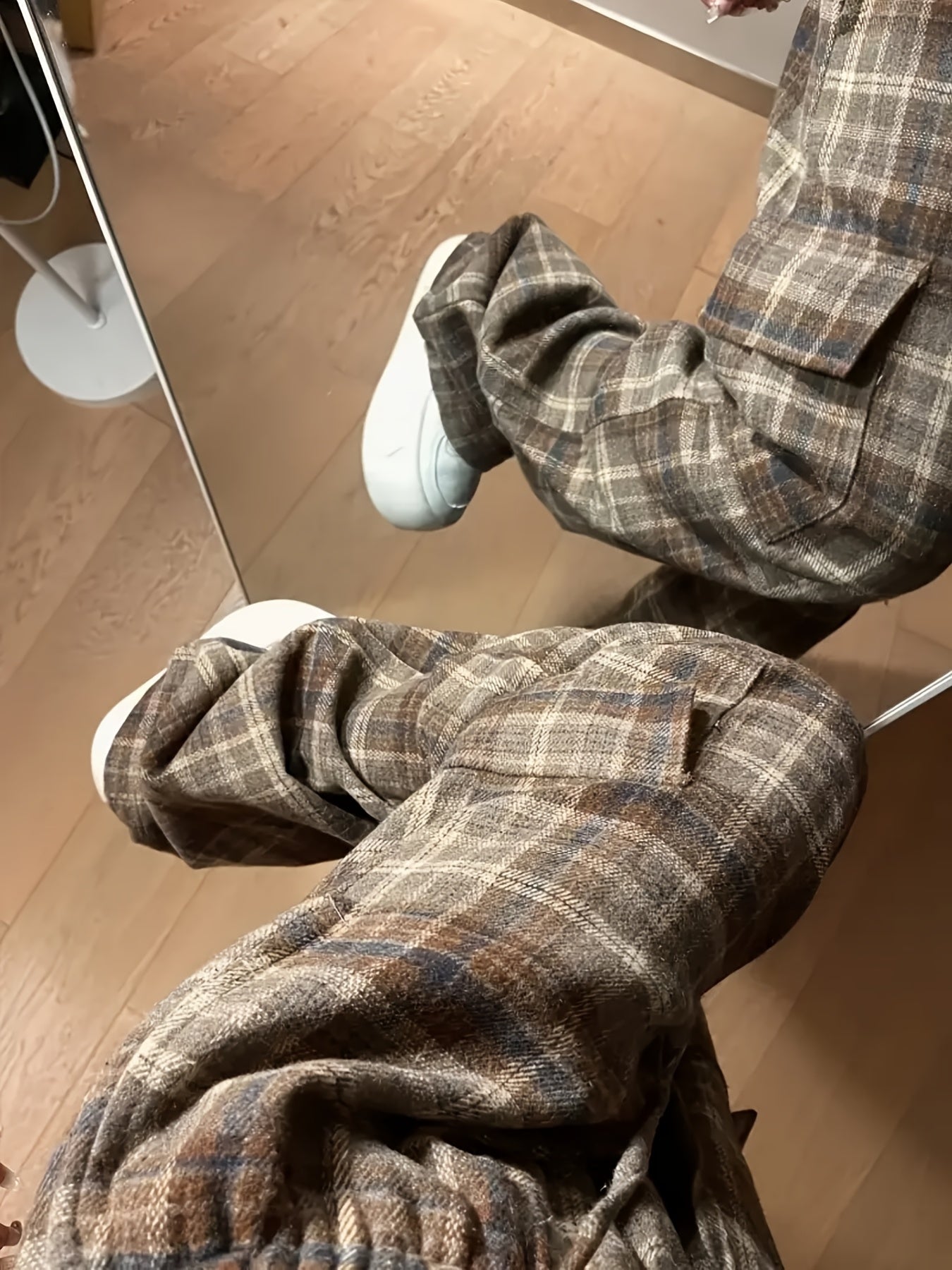 Volunoluxe Vintage Plaid Cargo Pants – Women’s High-Waist Straight-Leg Trousers with Multiple Pockets, Retro Hip-Hop Casual Style for Teens & Adults