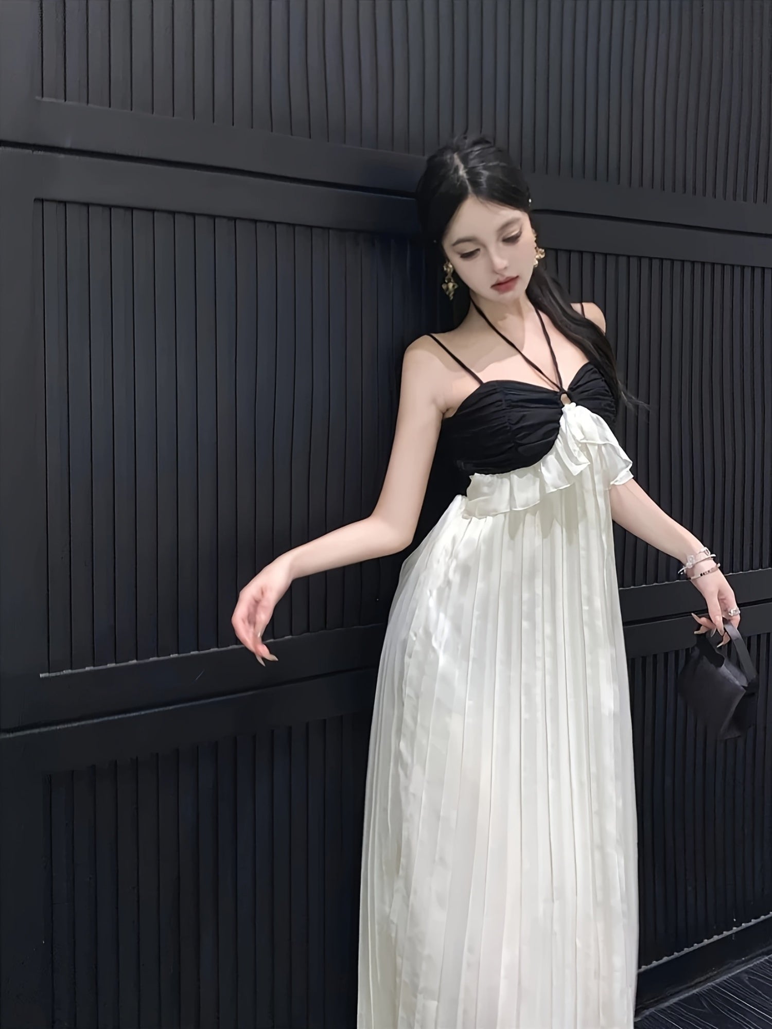 VolunoLuxe French-Inspired Maxi Dress – Elegant Color Block Off-Shoulder High-Low Gown