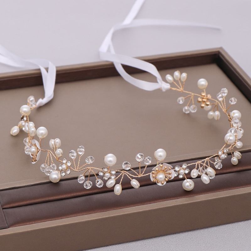 Volunoluxe Hand-Woven Flower Bridal Headband – Elegant Rhinestone Veil Wedding Hair Accessory for Brides