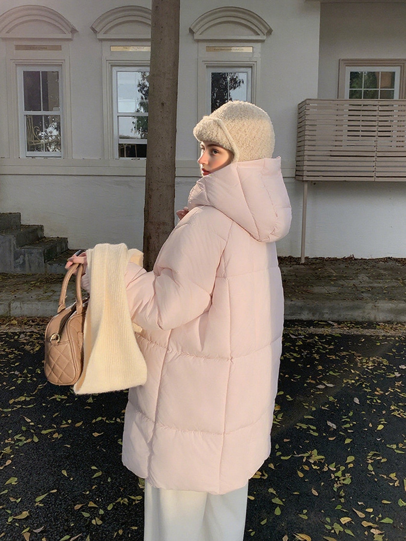 VolunoLuxe Women’s Oversized Hooded Puffer Coat – Soft Pink Mid-Length Winter Jacket with Full-Zip Closure, Machine Washable Casual & Elegant Outerwear in Multiple Colors